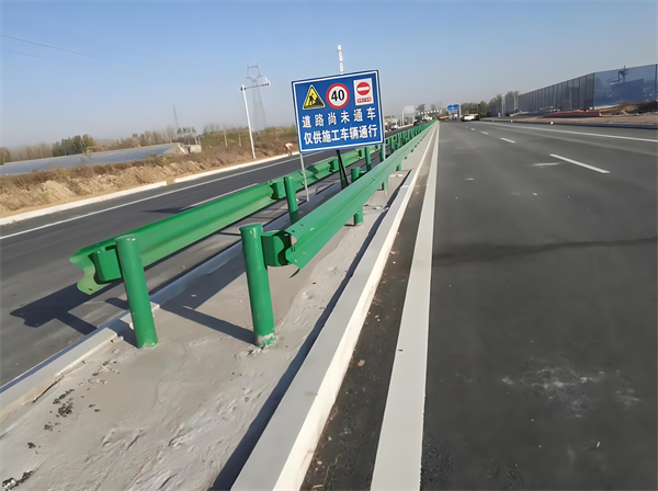 邯郸公路护栏守护安全横跨多个行业的应用